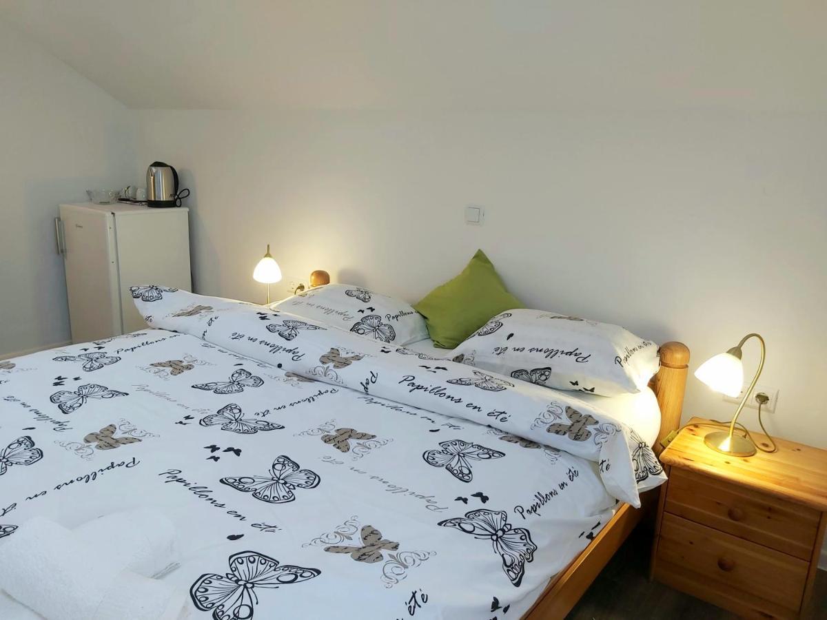 Katarica Hotel Korenica Bagian luar foto